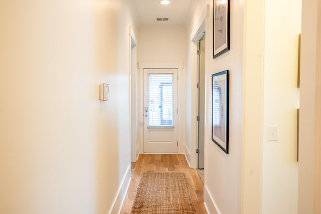 3707 Gambrill Ln, Mount Pleasant, SC 29466 - hallway featuring light wood finished floors, baseboards, ornamental molding, and recessed lighting