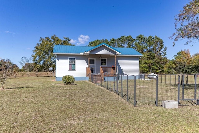 view of front of home featuring covered porch and a front yard