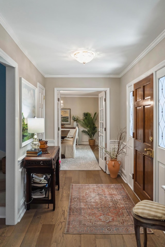 630 Cain Dr, Mount Pleasant, SC 29464 - entrance foyer featuring wood finished floors and crown molding
