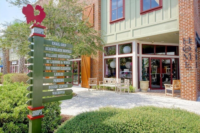 view of property's community