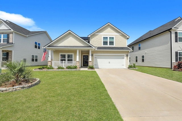 craftsman inspired home with a porch and a front lawn