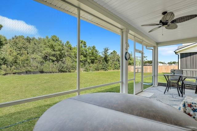 516 Yellow Leaf Ln, Summerville, SC 29486 - sunroom featuring a ceiling fan