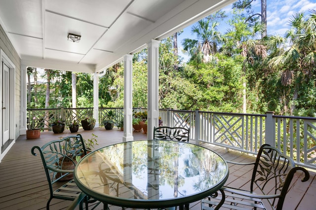 view of sunroom / solarium