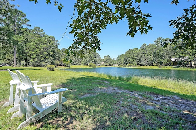 view of yard with a water view