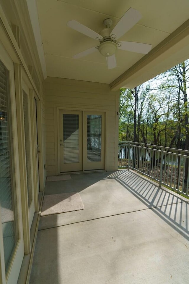 view of patio / terrace featuring a ceiling fan