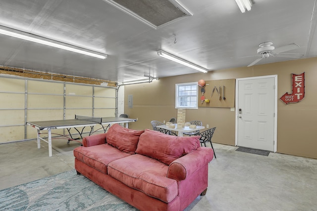 garage featuring ceiling fan