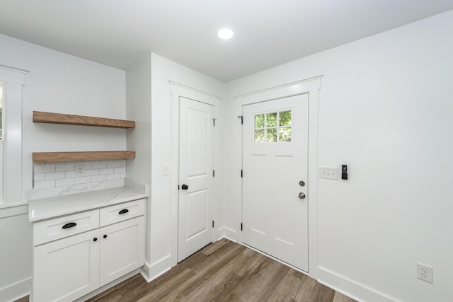 2219 Eagle Dr, North Charleston, SC 29406 - interior space featuring baseboards, recessed lighting, and wood finished floors