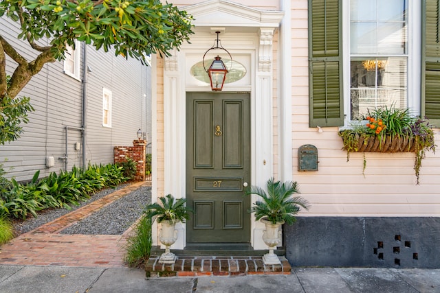 view of property entrance