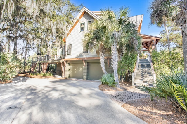 view of front of house featuring a garage