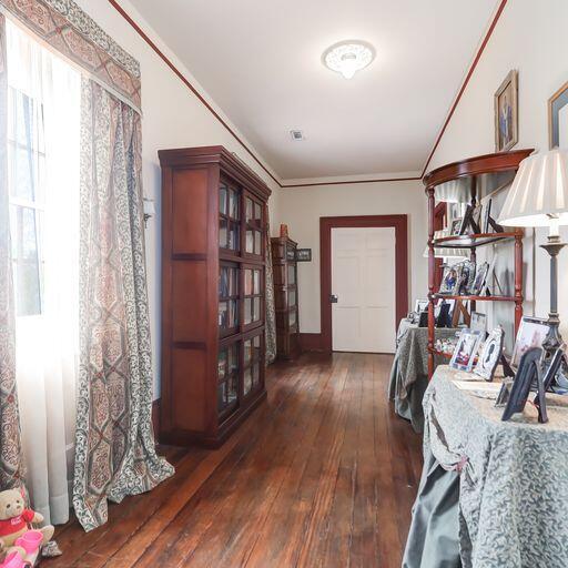 81 Rutledge Ave, Charleston, SC 29401 - foyer with wood-type flooring