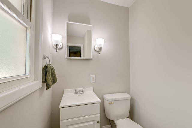 403 Forest Cir, Summerville, SC 29483 - bathroom with vanity and toilet