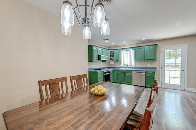 403 Forest Cir, Summerville, SC 29483 - dining space featuring recessed lighting, light wood-style flooring, and visible vents
