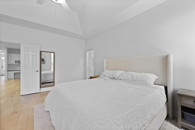 132 Fresh Meadow Ln, Mount Pleasant, SC 29466 - bedroom featuring light wood-style floors and ceiling fan