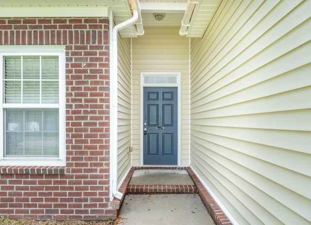 7812 Spring Creek Rd, North Charleston, SC 29418 - property entrance