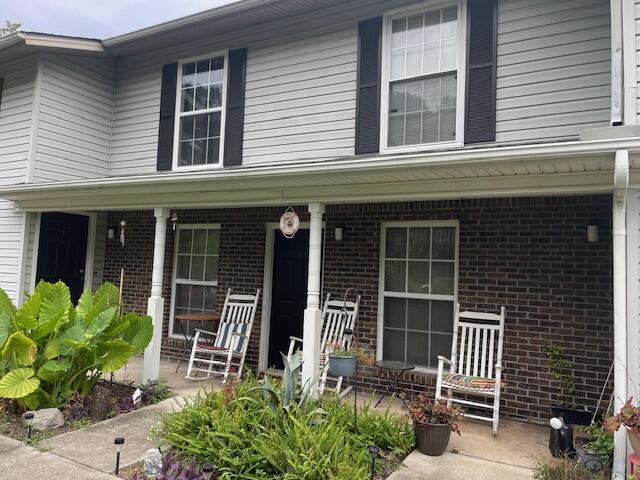 view of front of property with a porch