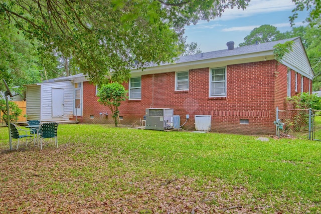 1430 Brian Rd, Charleston, SC 29407 - back of property featuring crawl space and brick siding