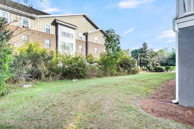 681 Mclernon Trce, Johns Island, SC 29455 - view of green lawn