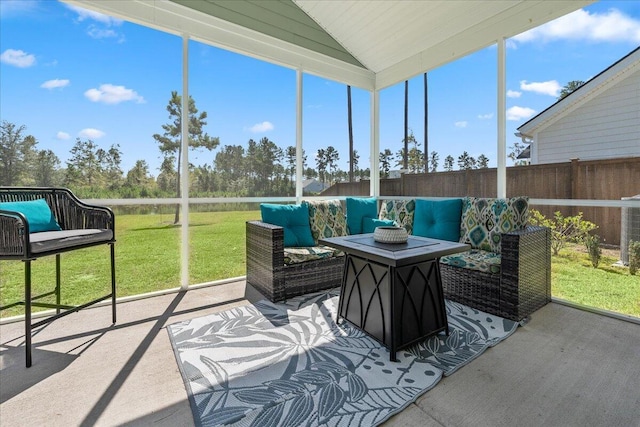 sunroom with vaulted ceiling