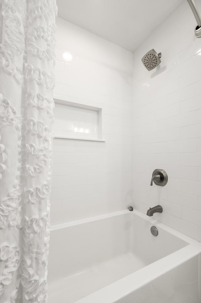 2137 Barbour Dr, Charleston, SC 29414 - full bathroom featuring shower / tub combo