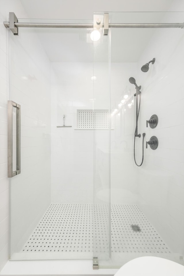 2137 Barbour Dr, Charleston, SC 29414 - full bath featuring toilet and a stall shower