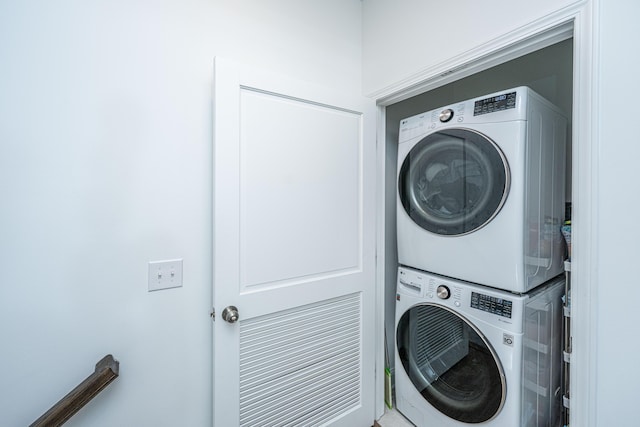 1242 Allusion Ln Unit 206, Mount Pleasant, SC 29466 - washroom featuring stacked washing machine and dryer
