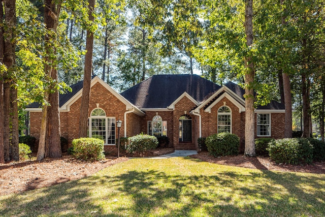 front of property with a front yard