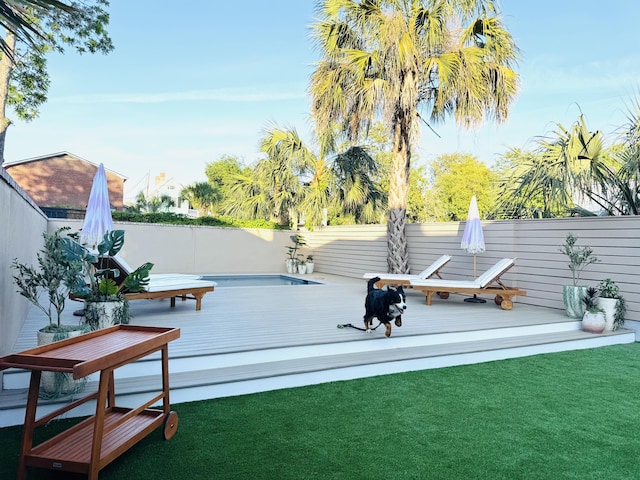 80 Smith St, Charleston, SC 29401 - view of patio featuring a deck