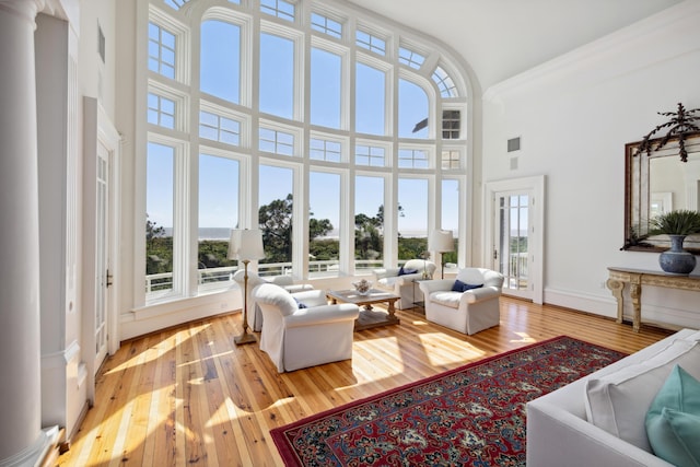 sunroom / solarium with a healthy amount of sunlight