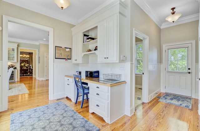 750 Navigators Run, Mount Pleasant, SC 29464 - office with built in desk, light wood-style flooring, wainscoting, and crown molding