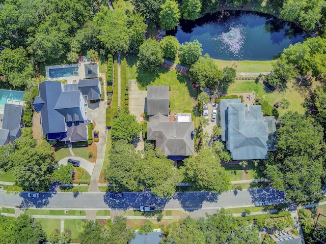 750 Navigators Run, Mount Pleasant, SC 29464 - bird's eye view of a large body of water