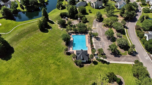 6159 Fieldstone Cir, Charleston, SC 29414 - aerial view of property's location featuring a large body of water and a pool
