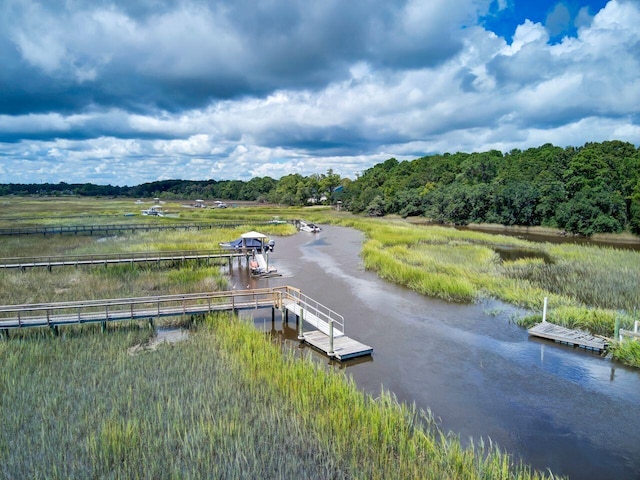 dock area featuring a water view