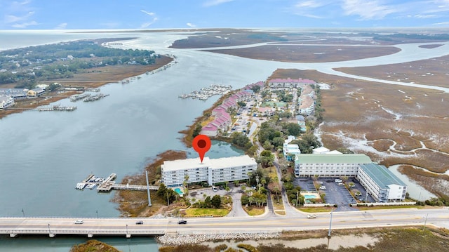 bird's eye view with a water view