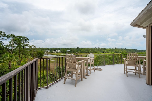 2834 Parkers Landing Rd, Mount Pleasant, SC 29466 - view of patio / terrace