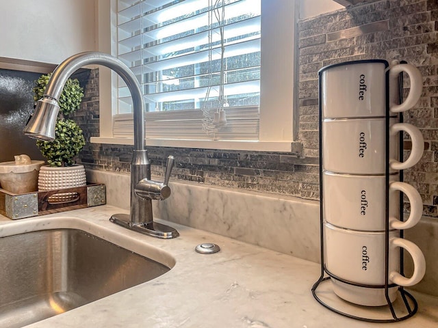 room details featuring sink