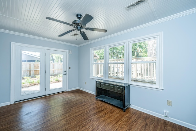 entryway featuring ceiling fan, ornamental molding, dark hardwood / wood-style flooring, and plenty of natural light