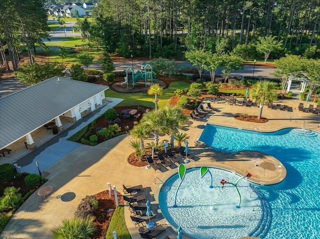 view of swimming pool featuring a patio