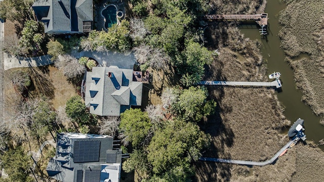 bird's eye view with a water view