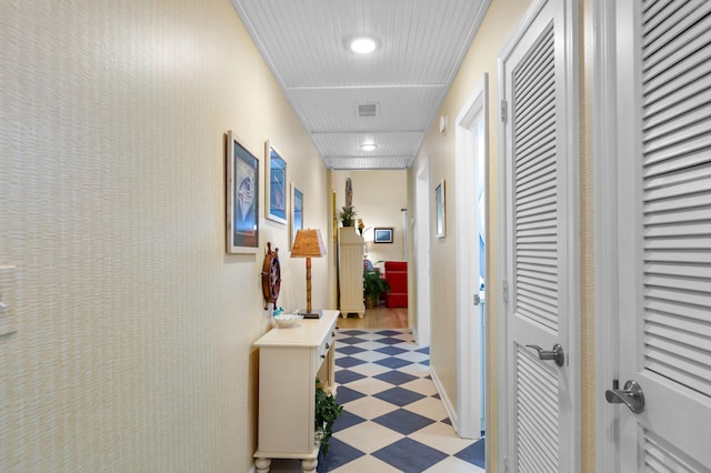 1376 Pelican Watch Villas, Seabrook Island, SC 29455 - hallway with light flooring and recessed lighting