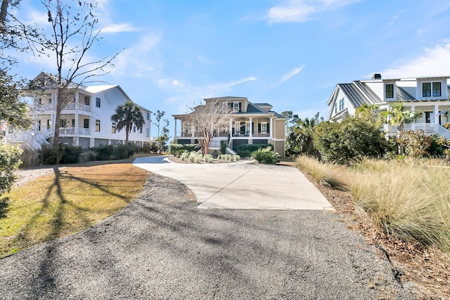 view of front of property featuring covered porch