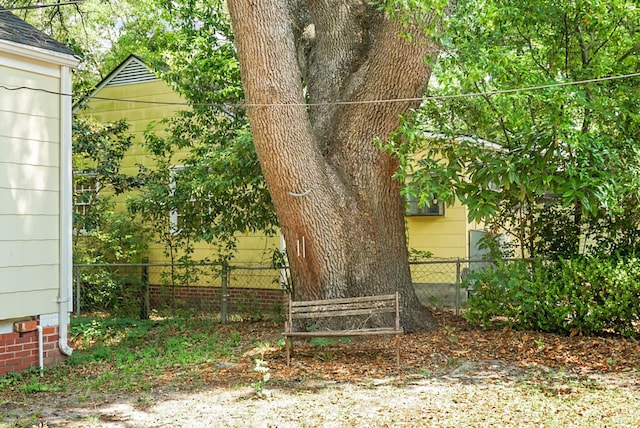 4810 Parkside Dr, North Charleston, SC 29405 - view of yard