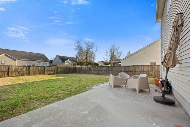 view of patio featuring a fenced backyard