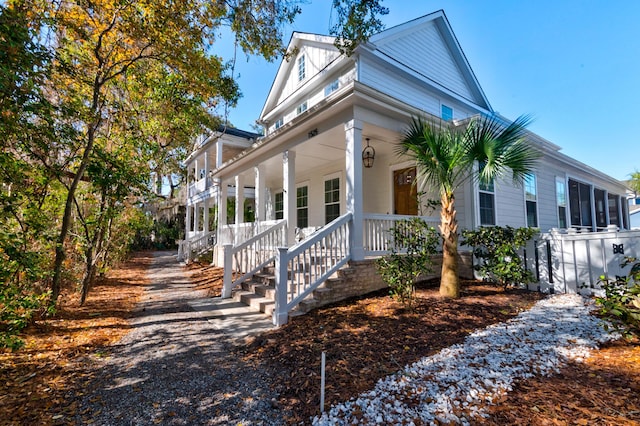 view of front facade featuring a porch