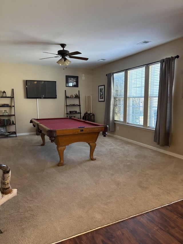 recreation room featuring ceiling fan, billiards, and hardwood / wood-style floors