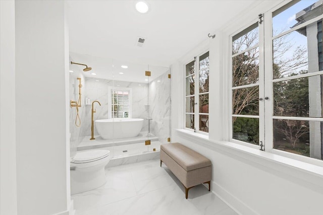 bathroom featuring a bathing tub