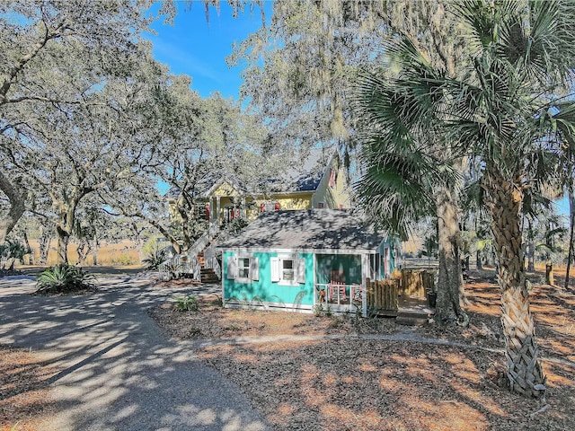 view of front of home