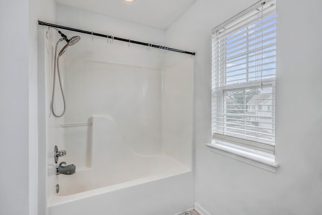 bathroom featuring shower / bathtub combination