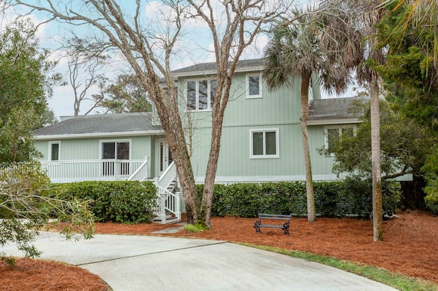 view of front of home