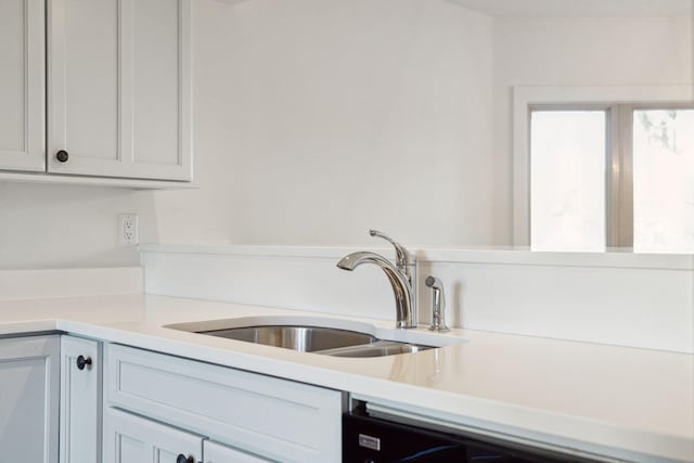 1505 Marsh Hvn, Johns Island, SC 29455 - kitchen with a sink and light countertops