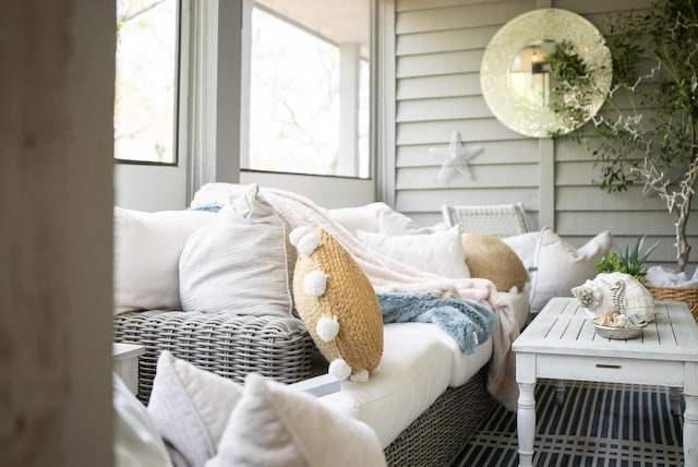 interior space featuring an outdoor living space